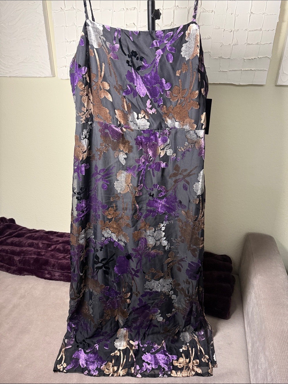 Taylor NWT Burnout Velvet Floral Midi Dress | Size 16 | Special Occasion